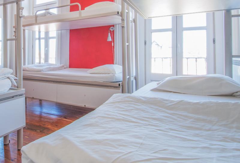 Safestay Bairro Alto Albergue *